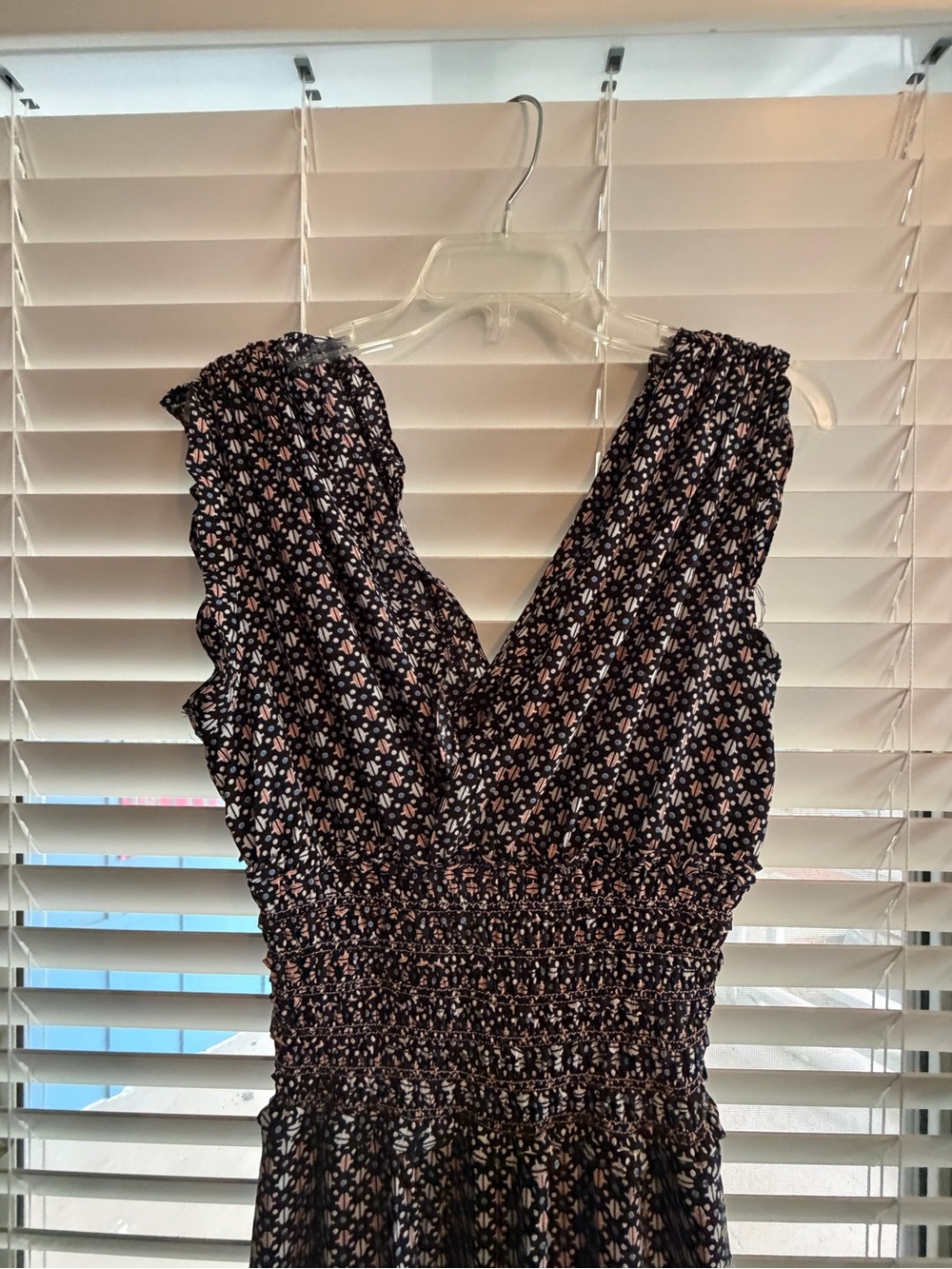 Women’s Large Smocked Waist Printed Wide-Leg Romper | Boho Chic | Flattering Fit - Picture 6 of 7